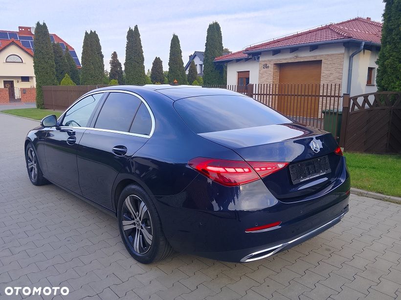 Mercedes-Benz Klasa C 220 d mHEV - 3