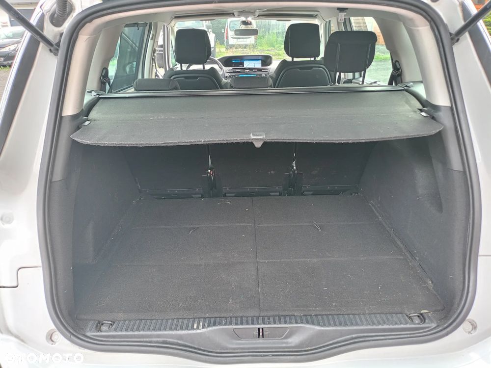 Citroën C4 Picasso 1.2 PureTech Shine S&S - 10