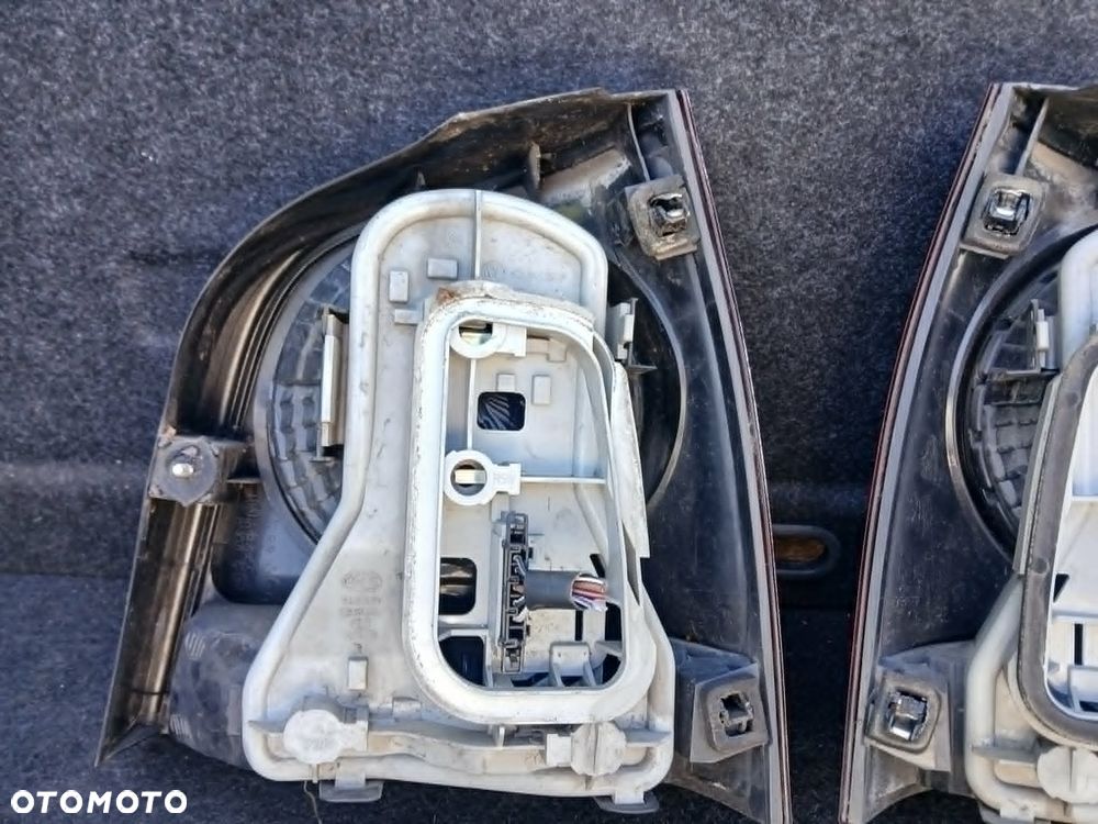 Volkswagen Polo 9n lift lampa tylna lewa, prawa - 4