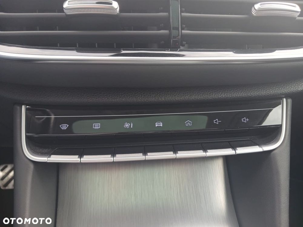 MG EHS 1.5T-GDI Luxury - 12