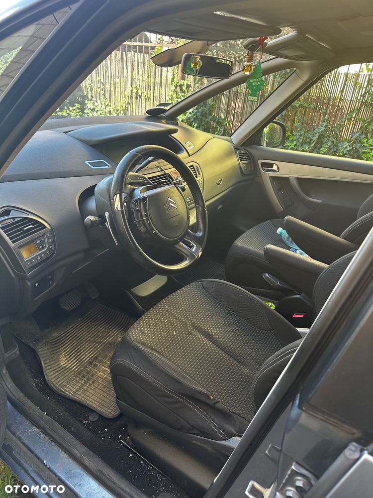 Citroën C4 Picasso - 9