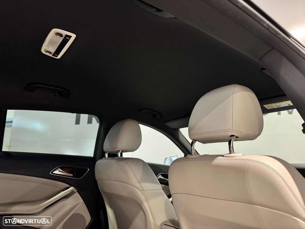Mercedes-Benz CLA 180 d Shooting Brake Urban - 37