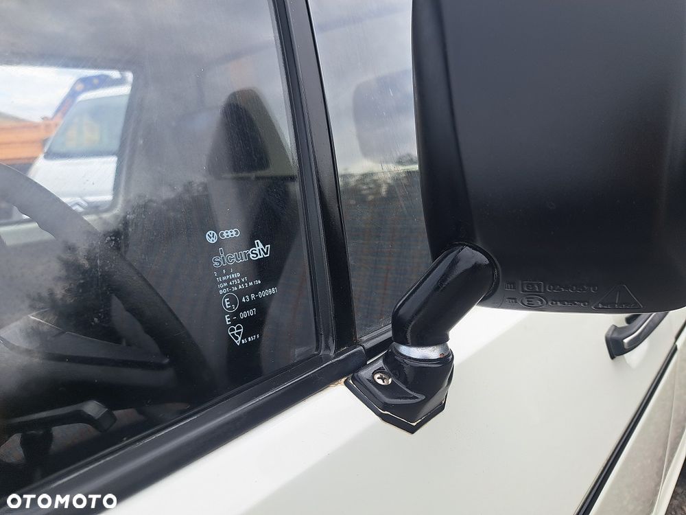 Volkswagen Caddy - 33