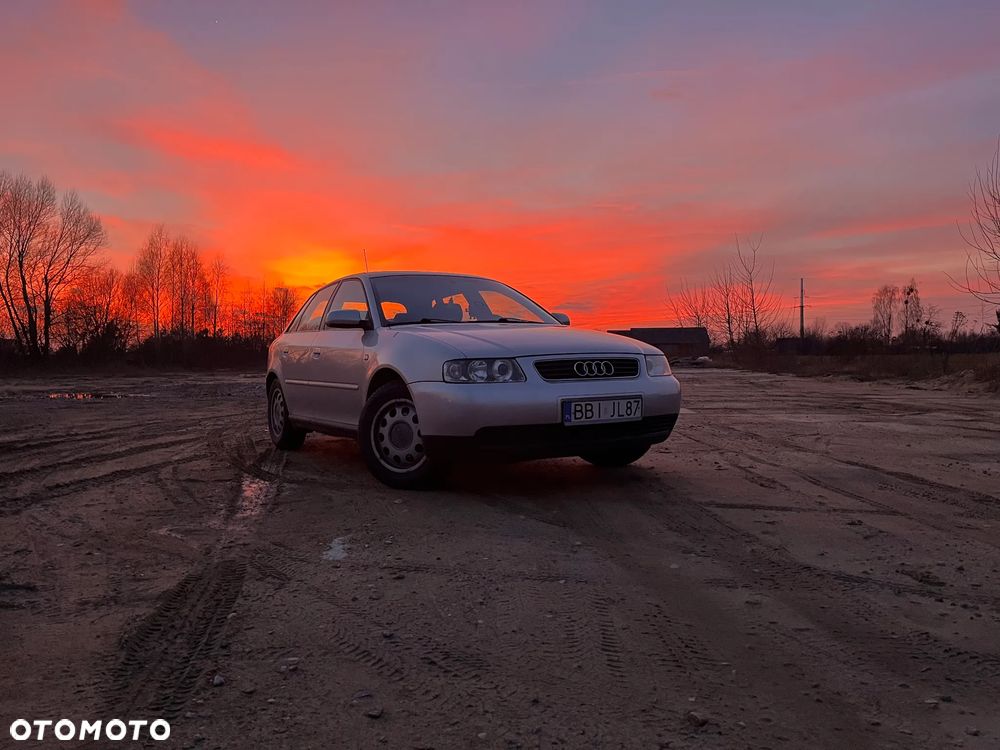 Audi A3 Sportback 1.6 Ambition - 1
