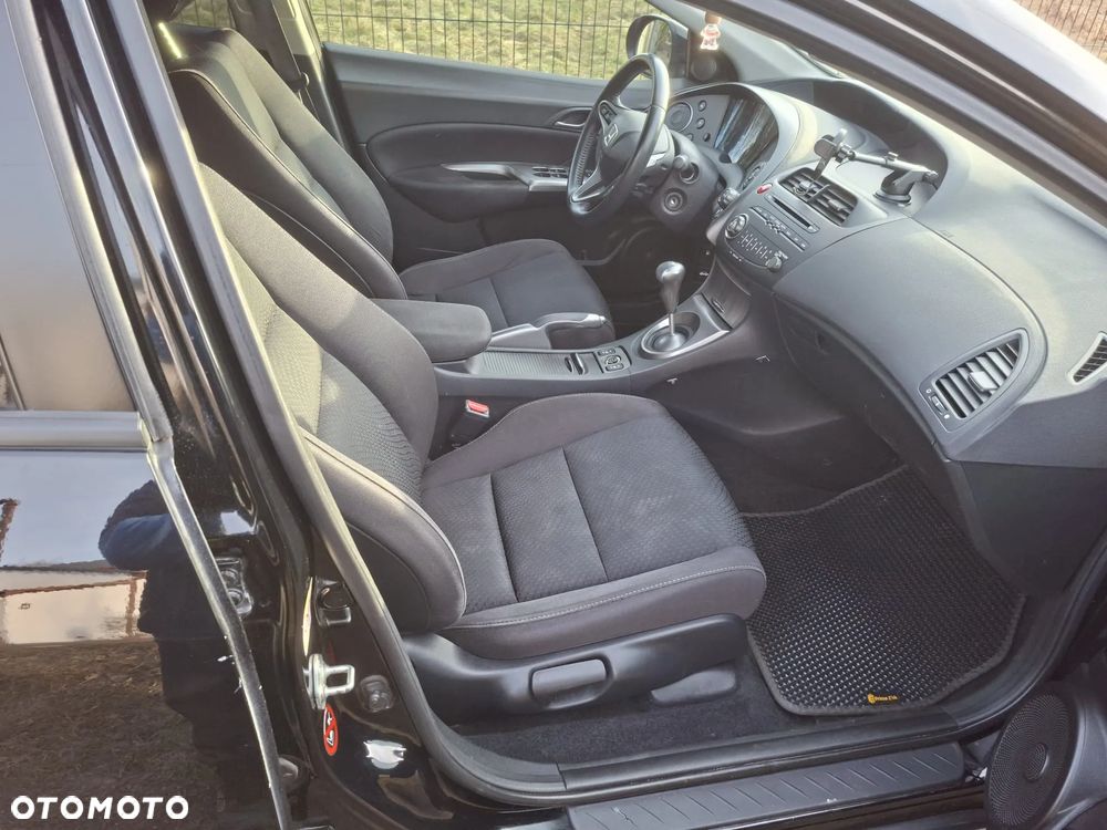 Honda Civic 1.8 Sport - 6