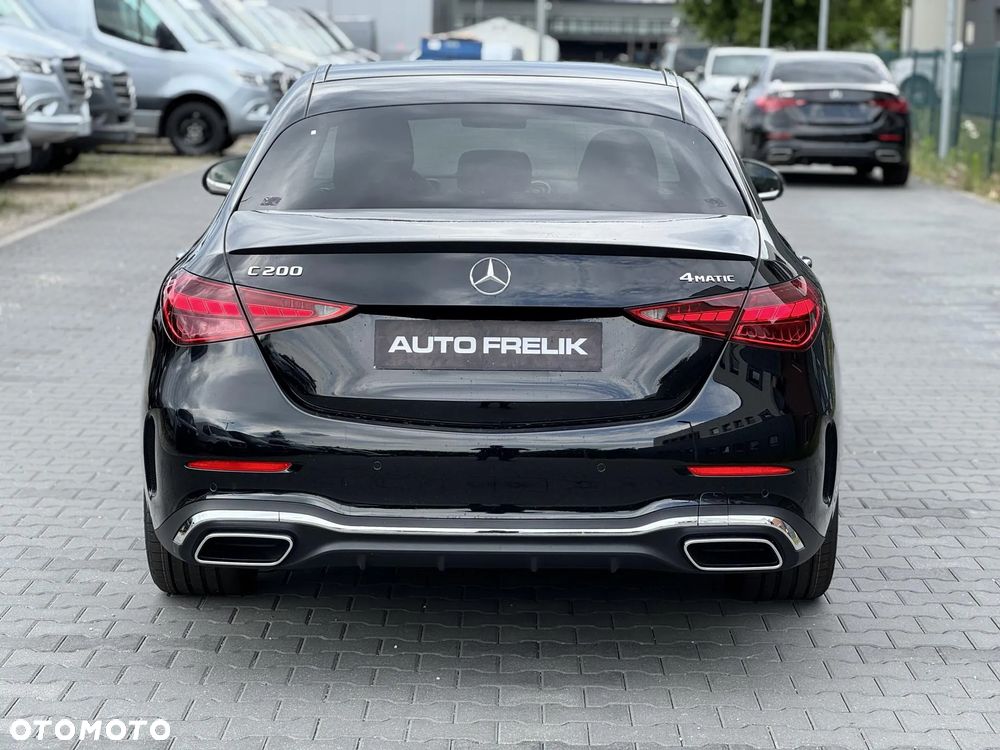Mercedes-Benz Klasa C 200 4Matic 9G-TRONIC AMG Line - 8