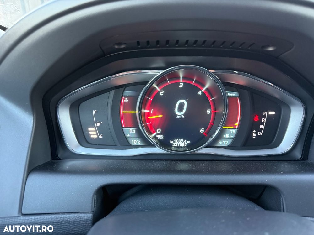 Volvo XC 60 - 9