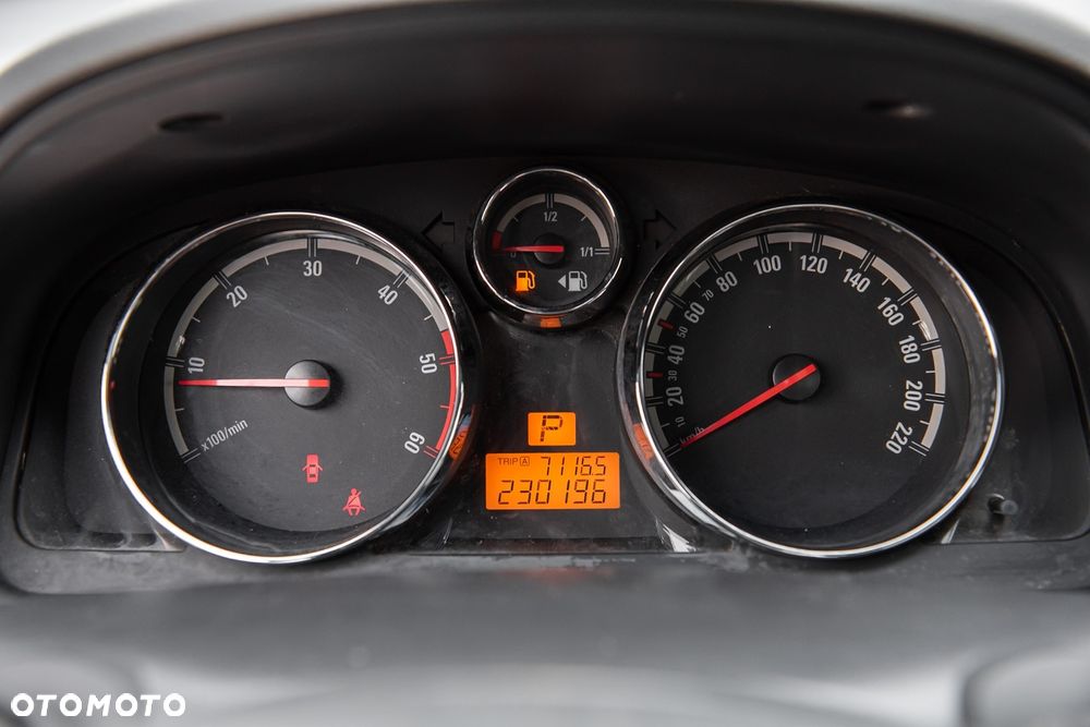Opel Antara 2.0 CDTI Automatik 4x4 Edition - 20