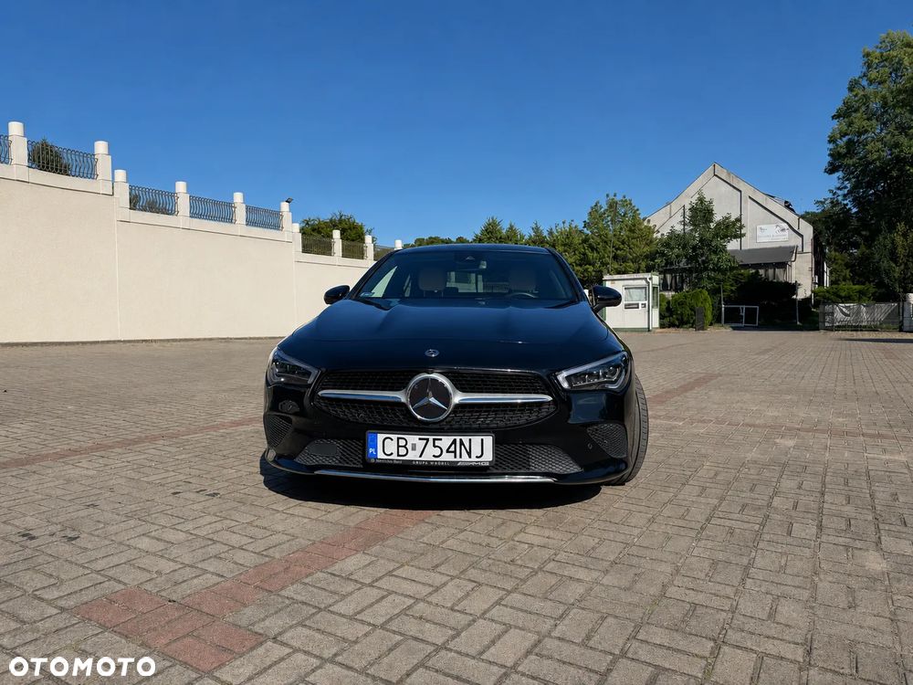 Mercedes-Benz CLA 220 7G-DCT - 9