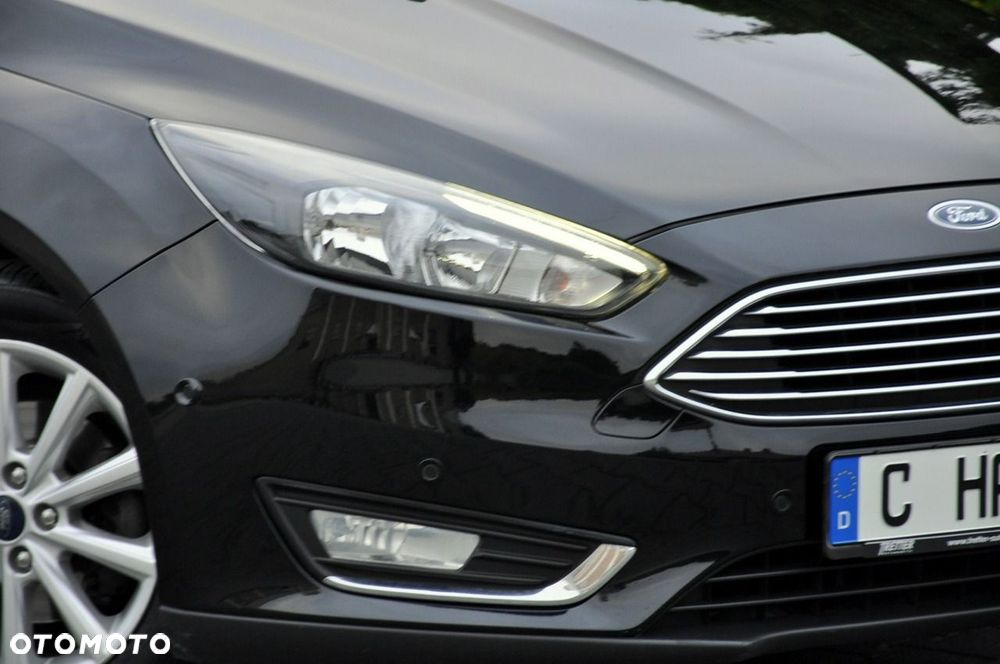 Ford Focus - 12