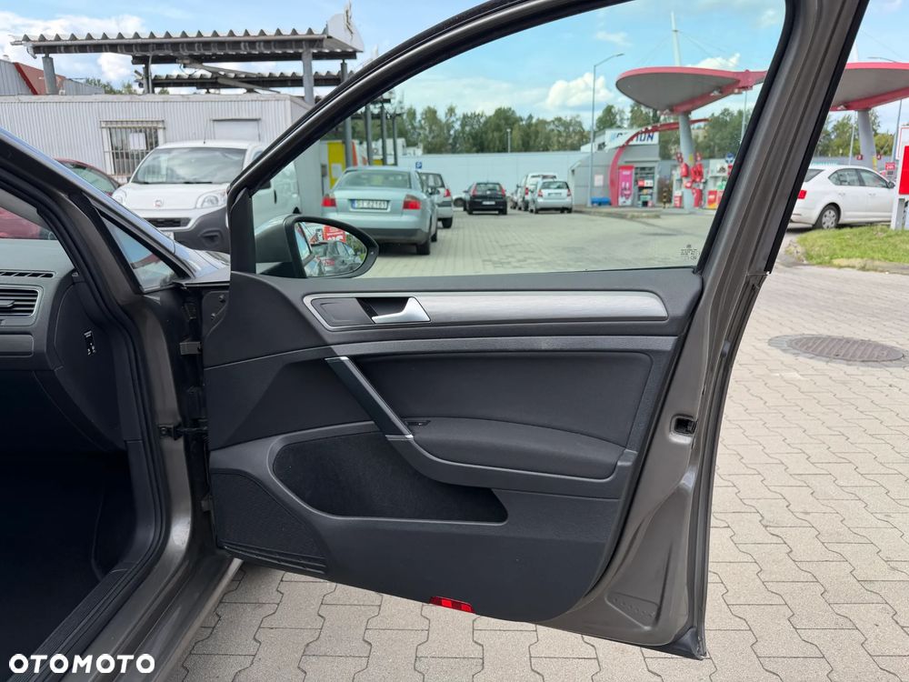 Volkswagen Golf 1.6 TDI Comfortline - 15