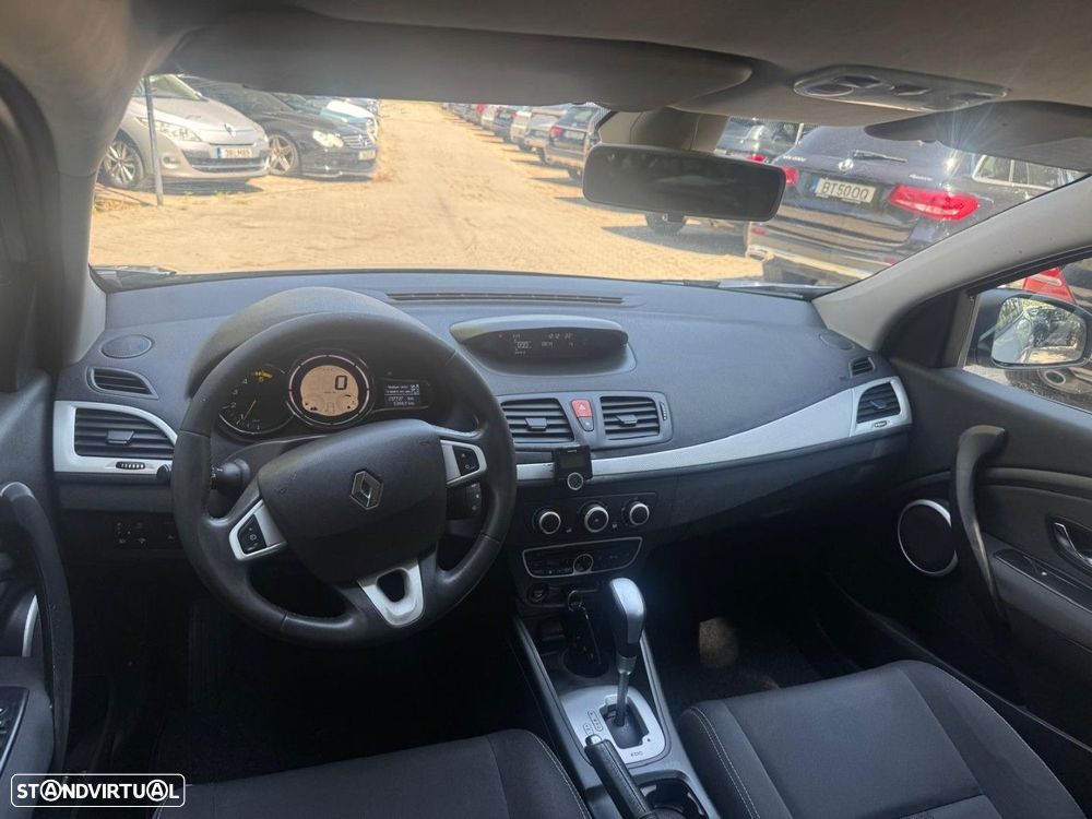 Renault Mégane Sport Tourer 1.5 dCi Dynamique S EDC - 10