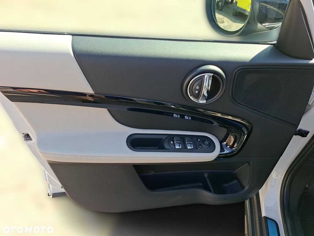 MINI Countryman Cooper ALL4 Classic Trim - 14