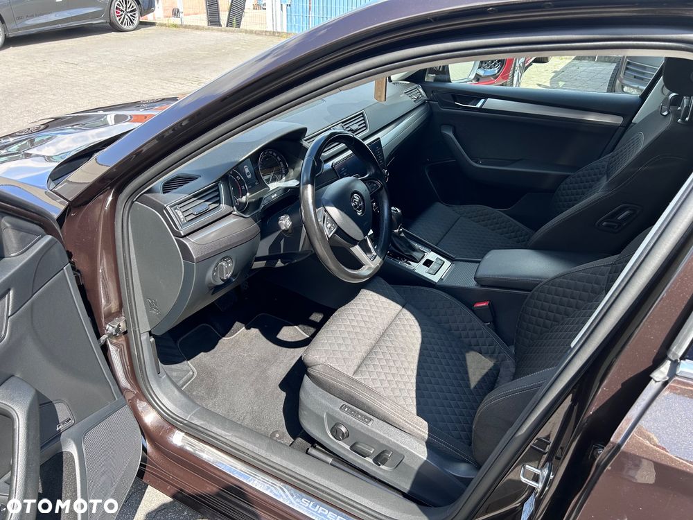 Skoda Superb 1.8 TSI Style DSG - 9