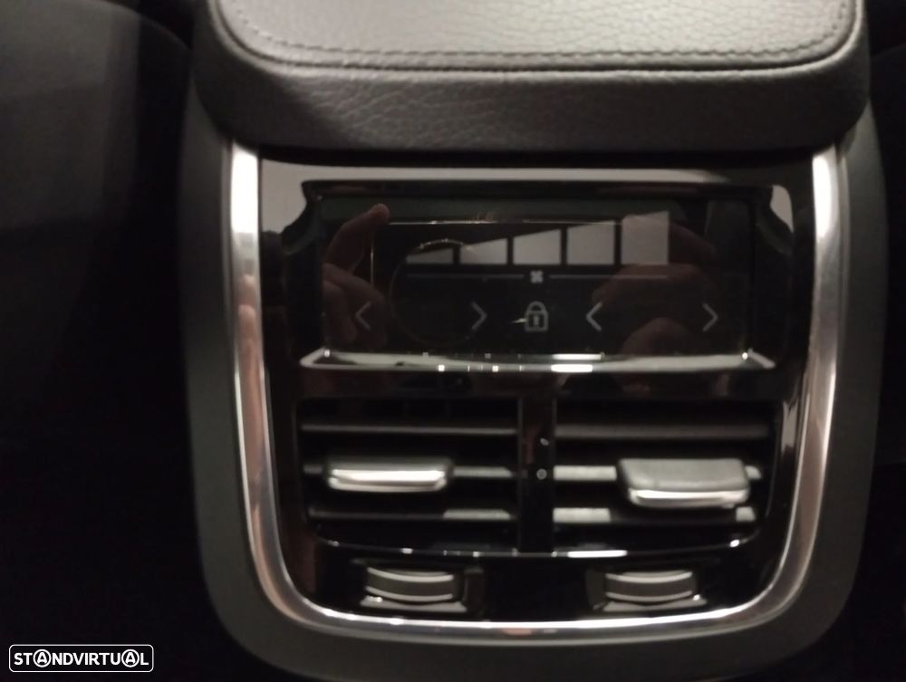 Volvo XC 90 2.0 T8 PHEV Inscription AWD - 44
