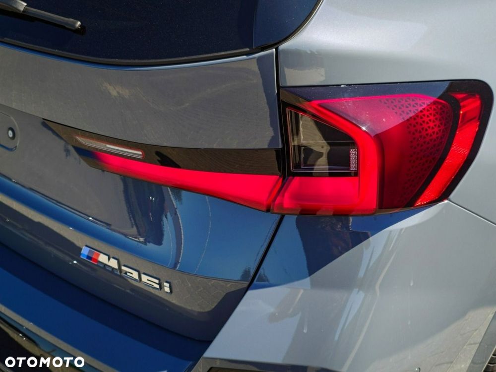 BMW X1 - 10