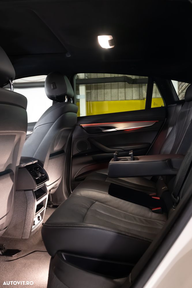 BMW X6 xDrive30d - 23