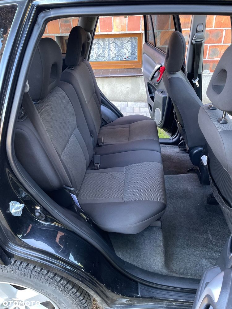 Toyota RAV4 2.0 D-4D 4x4 - 29