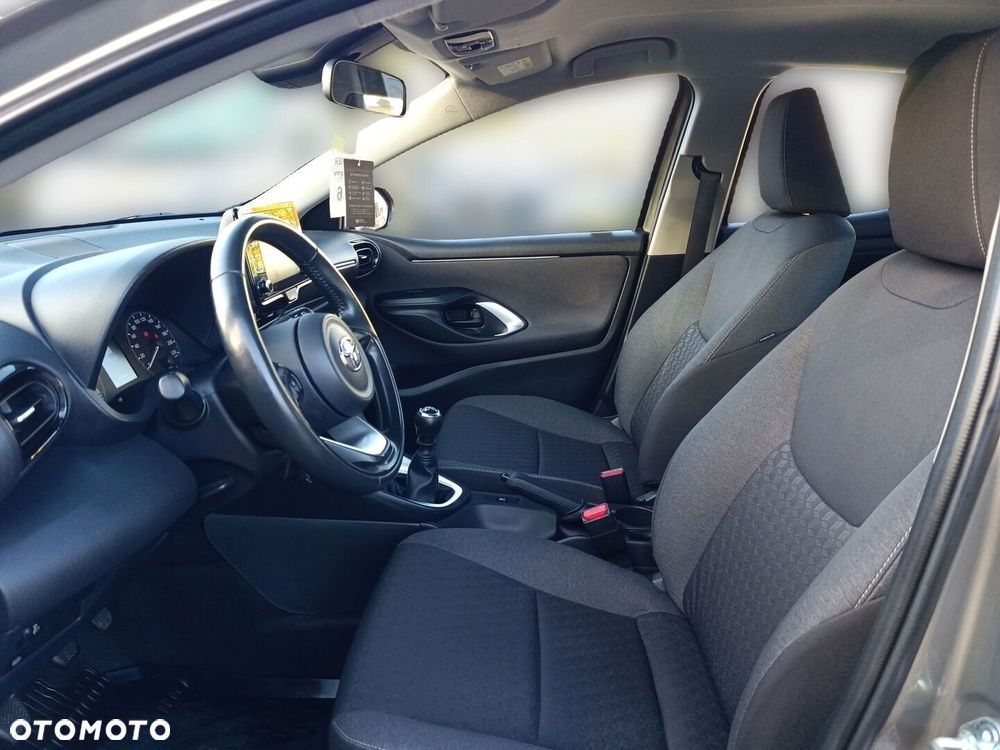 Toyota Yaris 1.5 Comfort - 17