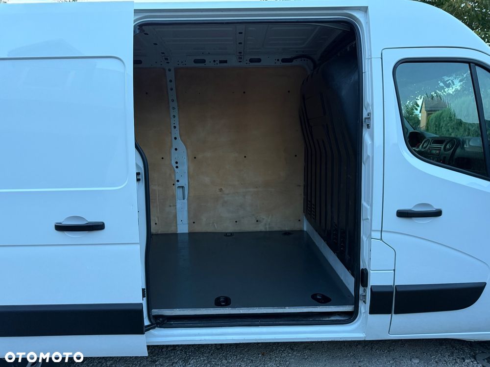Opel Movano B - 32