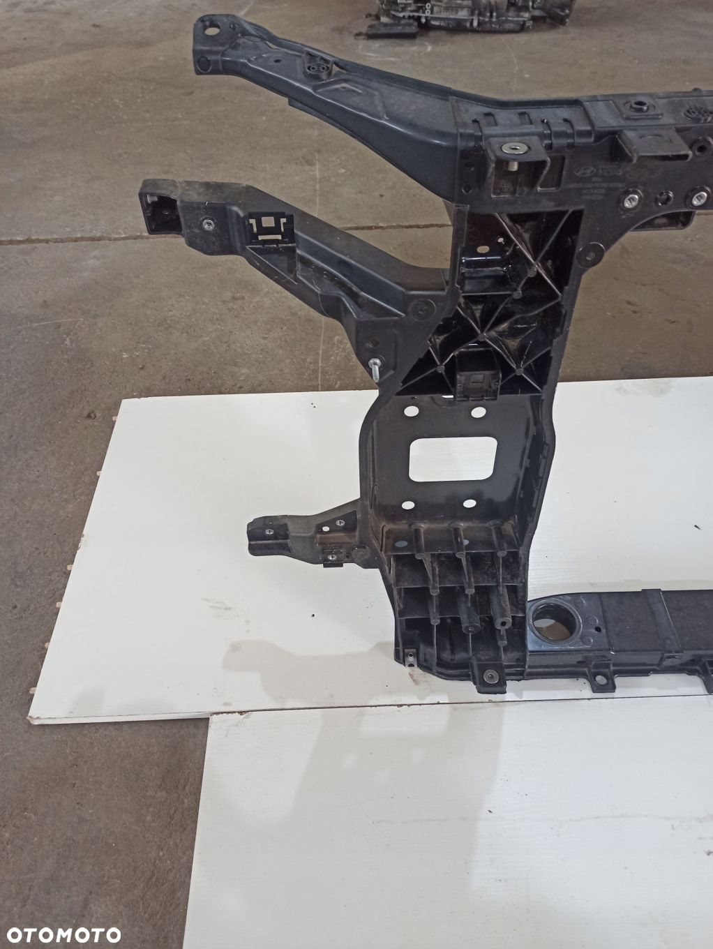 Pas przedni wzmocnienie HYUNDAI TUCSON IV 64101-N7000 oryginał 2020- - 10
