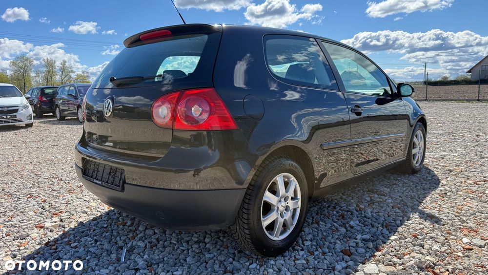 Volkswagen Golf 1.6 Comfortline - 20