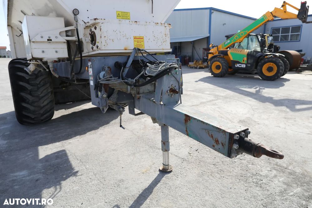 Wirtgen Streumaster SW 10 TA e - 13