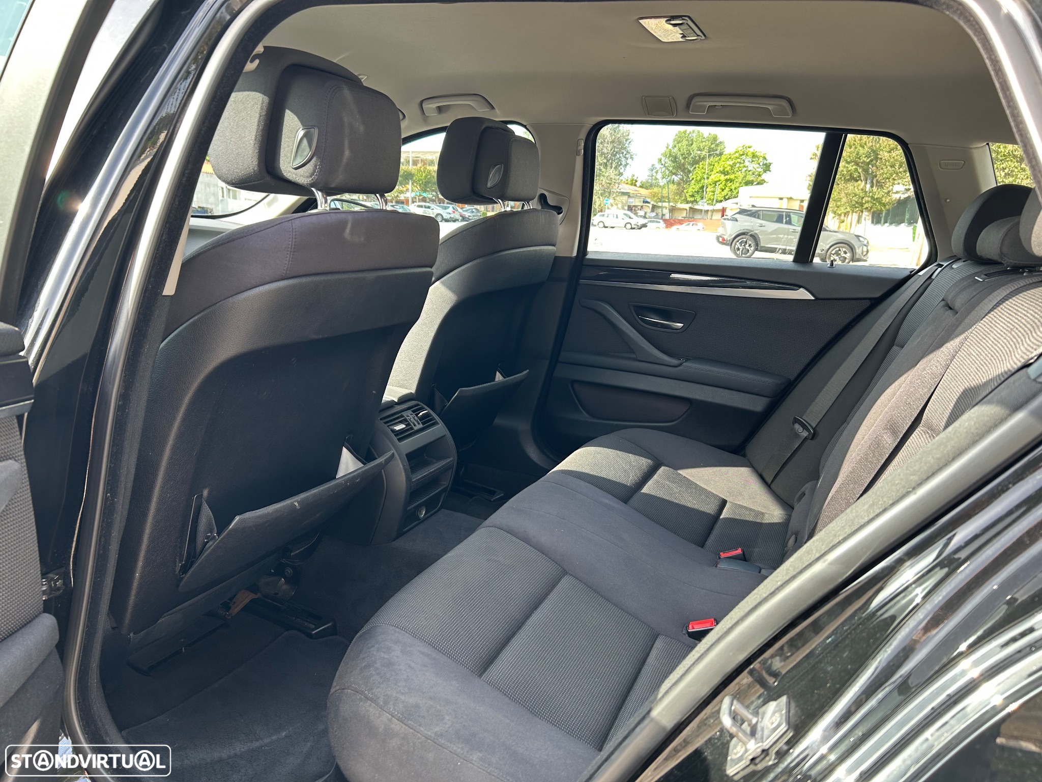 BMW 520 d Line Luxury Auto - 16