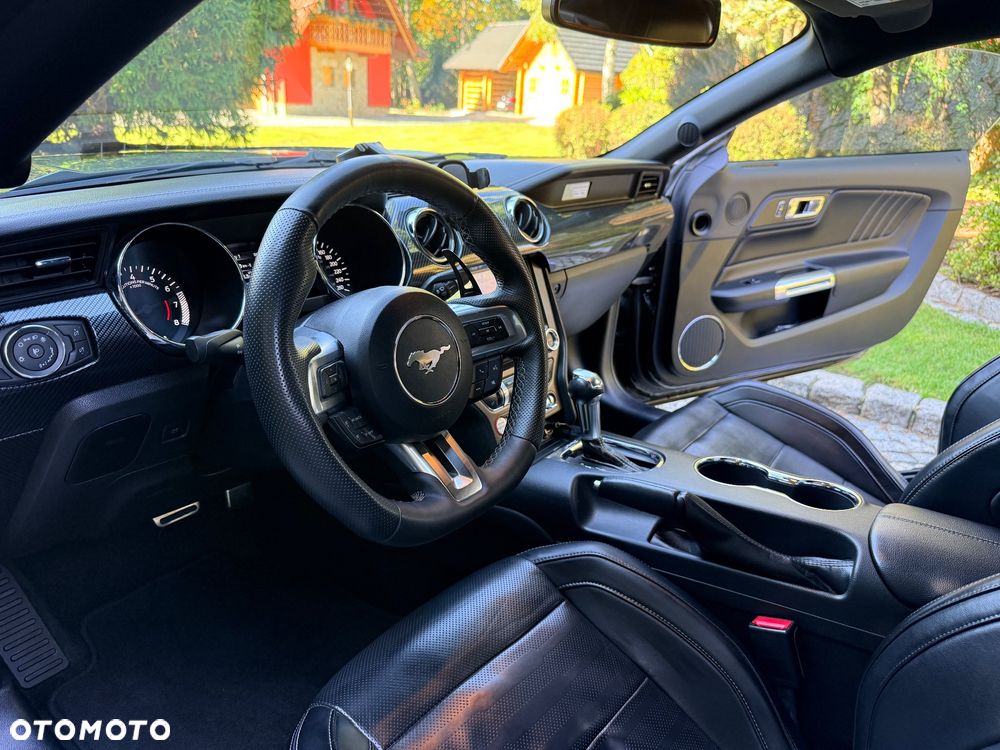 Ford Mustang 5.0 V8 GT - 16