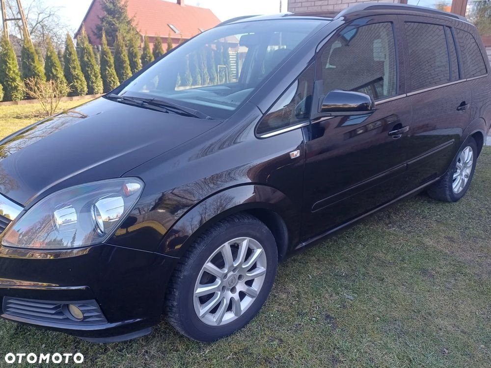 Opel Zafira 1.6 - 4