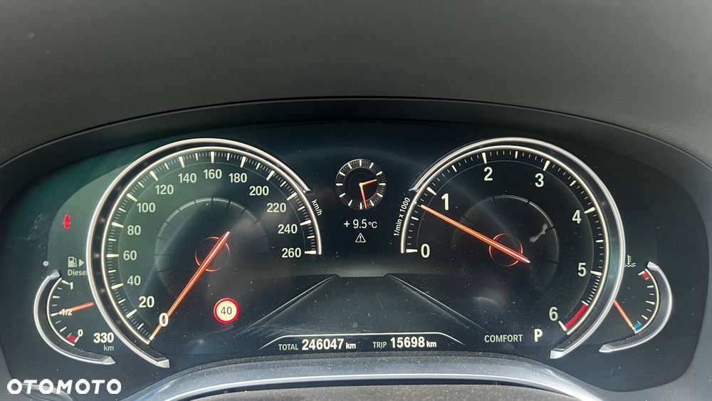 BMW Seria 7 740d xDrive - 12