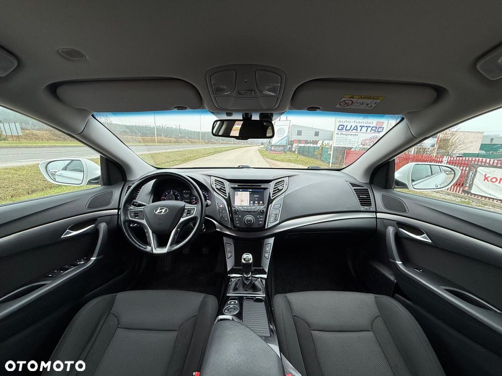 Hyundai i40 Kombi 1.7 CRDi Premium - 9