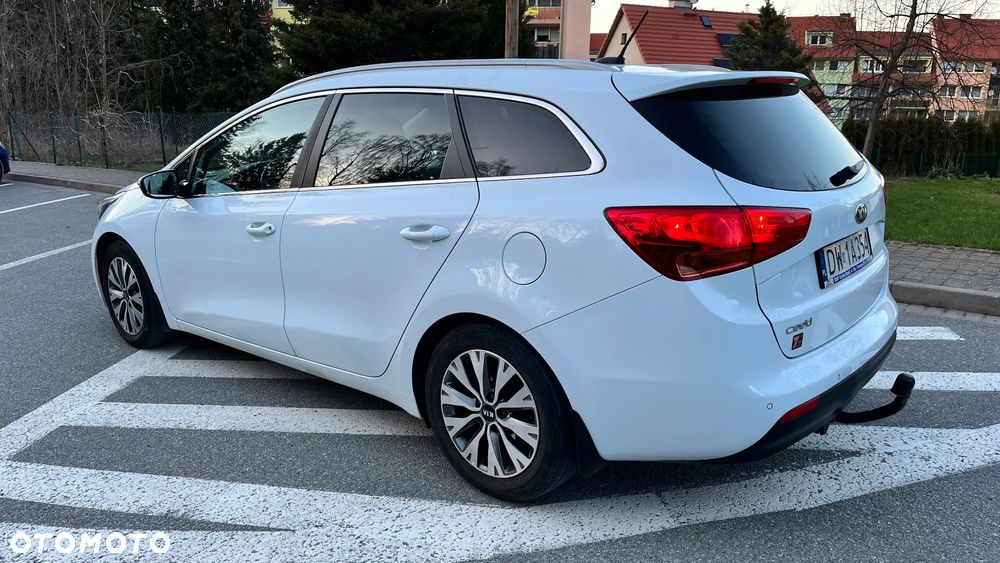 Kia Ceed 1.6 GDI L - 4