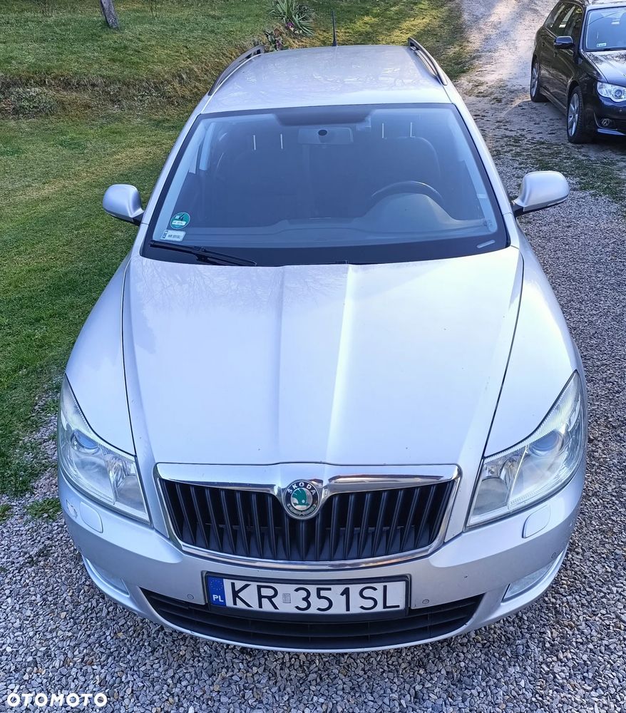 Skoda Octavia 2.0 TDI DPF Elegance - 2