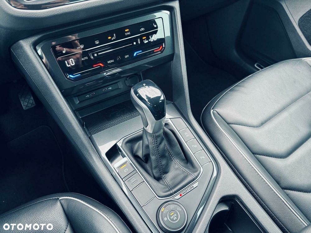 Volkswagen Tiguan 2.0 TDI SCR 4Mot Elegance DSG - 31