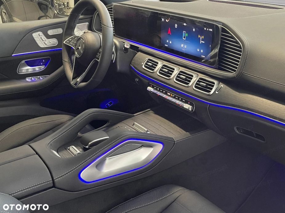 Mercedes-Benz GLE 300 d mHEV 4-Matic AMG Line - 11