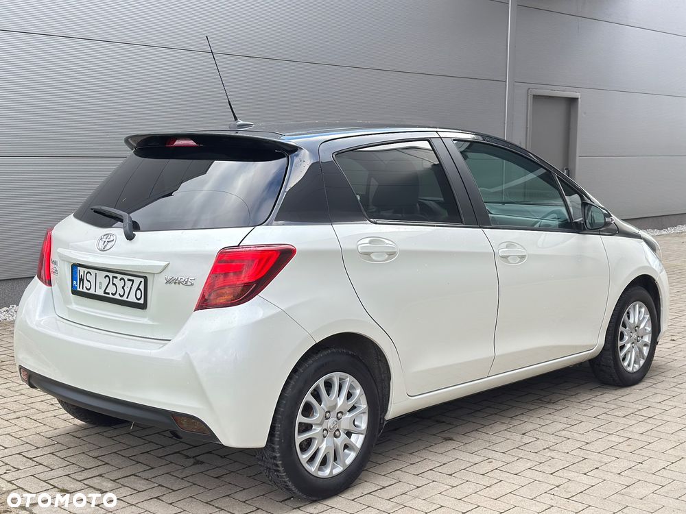 Toyota Yaris 1.33 VVT-i Edition - 10