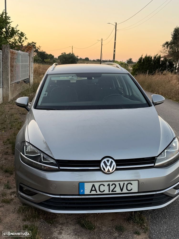VW Golf Variant 1.6 TDi Confortline - 4