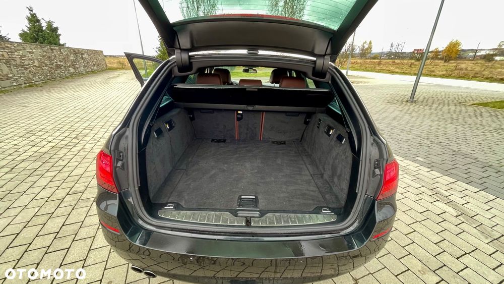 BMW Seria 5 525d xDrive Luxury Line - 20