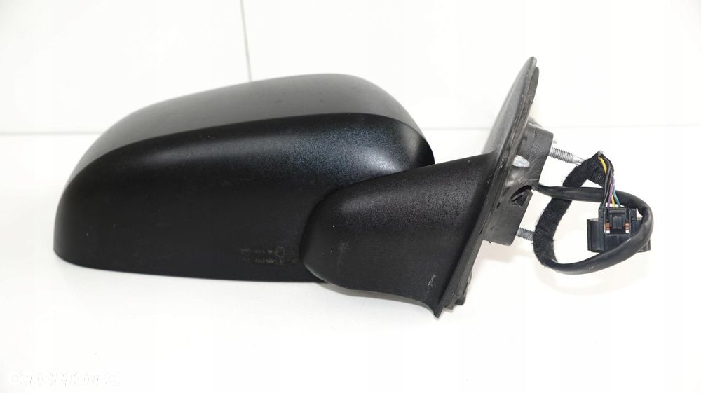 LUSTERKO PRAWE NISSAN NAVARA D40 05-10R 5PIN - 9