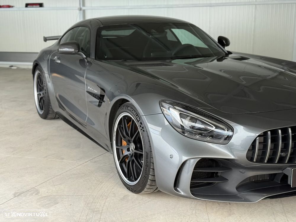 Mercedes-Benz AMG GT R - 25