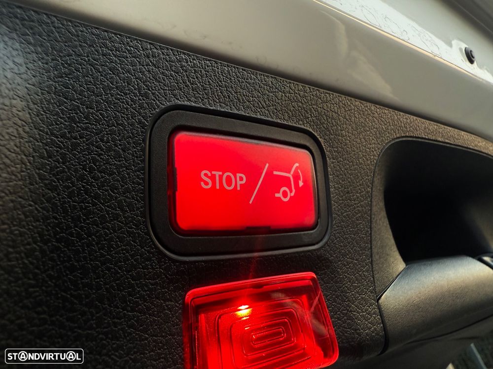 Mercedes-Benz CLA 200 d Shooting Brake Progressive Aut. - 36