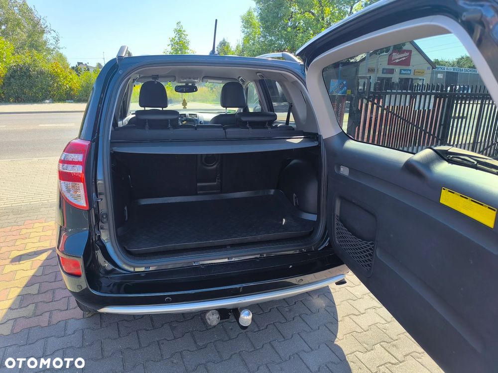 Toyota RAV4 2.0 VVT-i Sol - 22