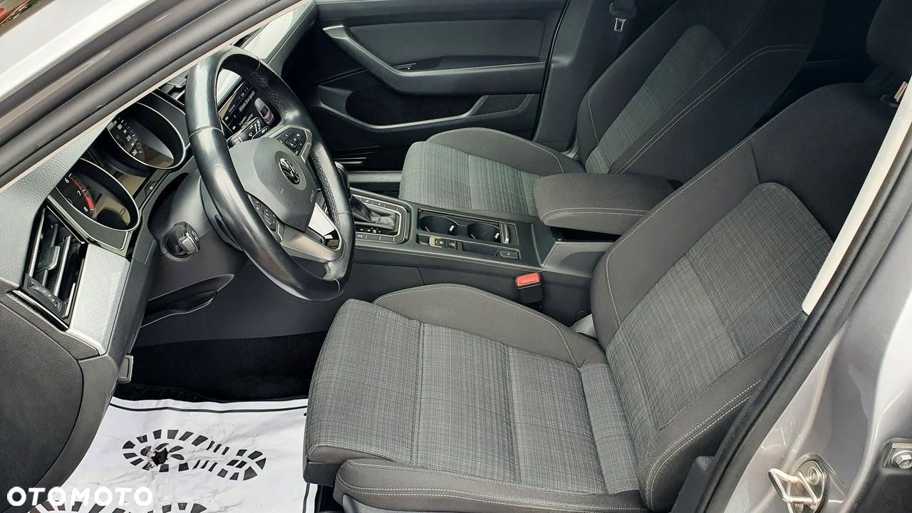 Volkswagen Passat 2.0 TSI Business DSG - 16