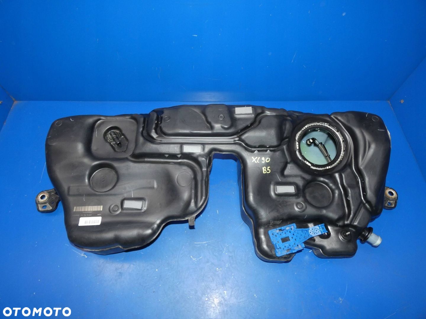 VOLVO XC90 II 2.0 B5 DIESEL BAK ZBIORNIK PALIWA - 1