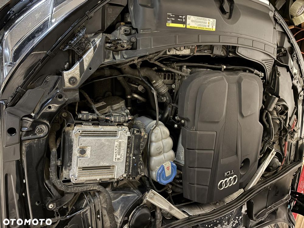 Audi A4 Avant 2.0 TDI - 4