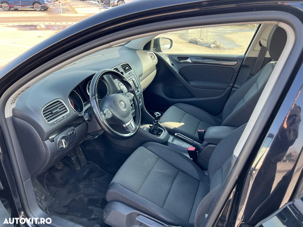 Volkswagen Golf 1.6 TDI BlueMotion Technology DPF Comfortline - 8