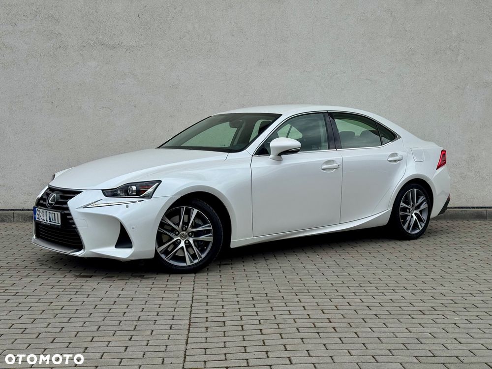 Lexus IS 200t / 300 Elegance - 2