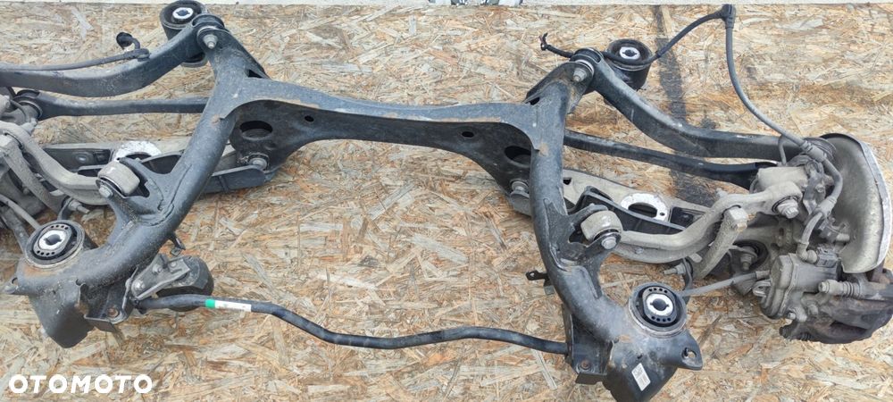 SANKI WÓZEK TYŁ AUDI A4 B9 A5 8W0505235AE *2 - 4