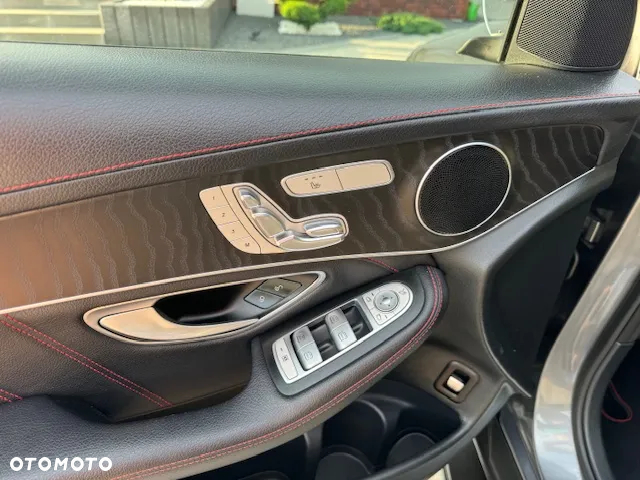 Mercedes-Benz GLC AMG 43 4Matic 9G-TRONIC - 25
